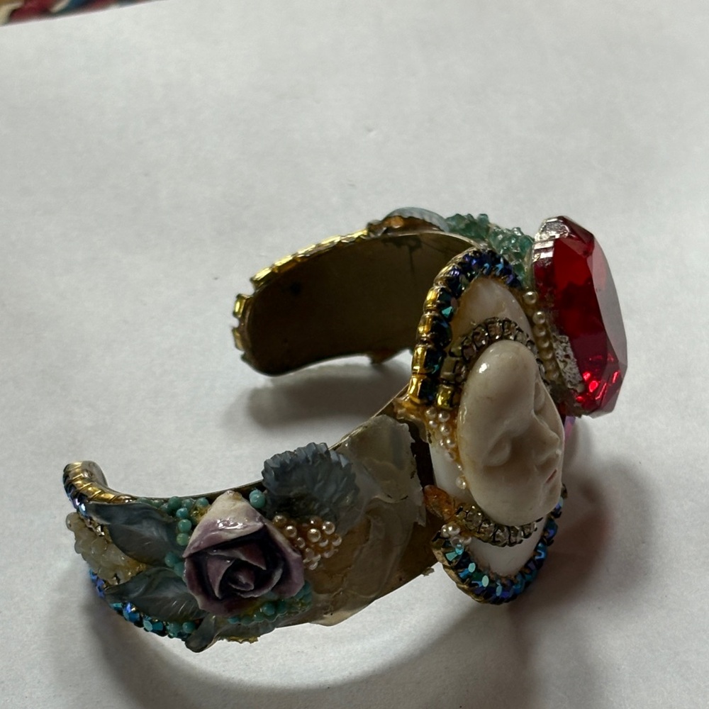 Wendy Gell Authentic Signed Cuff Bracelet - image 6